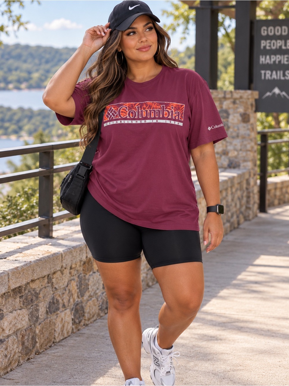 Columbia Women’s XL Burgundy Graphic Logo T-Shirt Outdoor Casual Tee